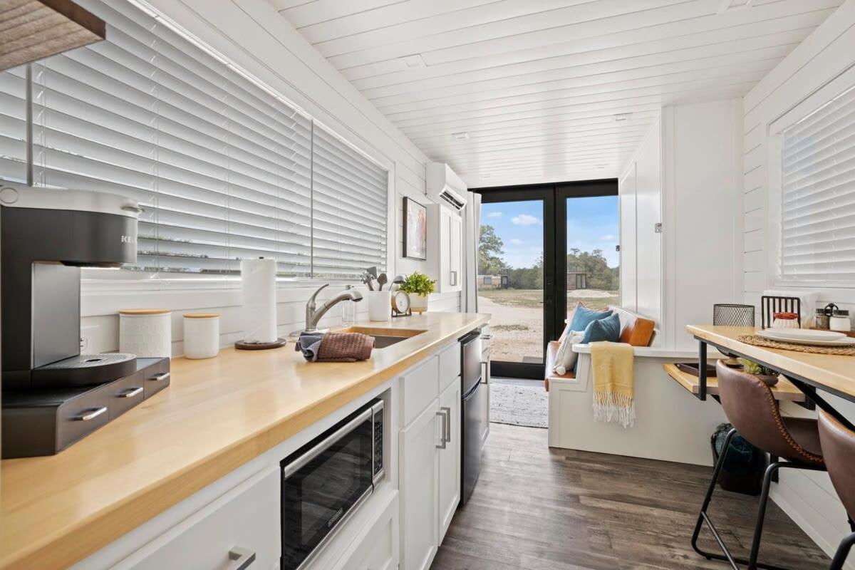 New Oak Grove-Container Retreat Villa Fredericksburg Bagian luar foto